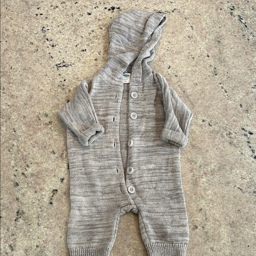 Old Navy Gray Knit Hooded Baby Footie